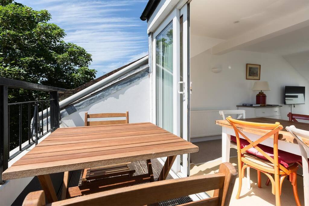 Spacious 3 Bedroom Flat With Terrace Londra Exterior foto